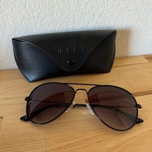 Diff Cruz eyewear sunglasses aviator style BRAND NEW! Never worn